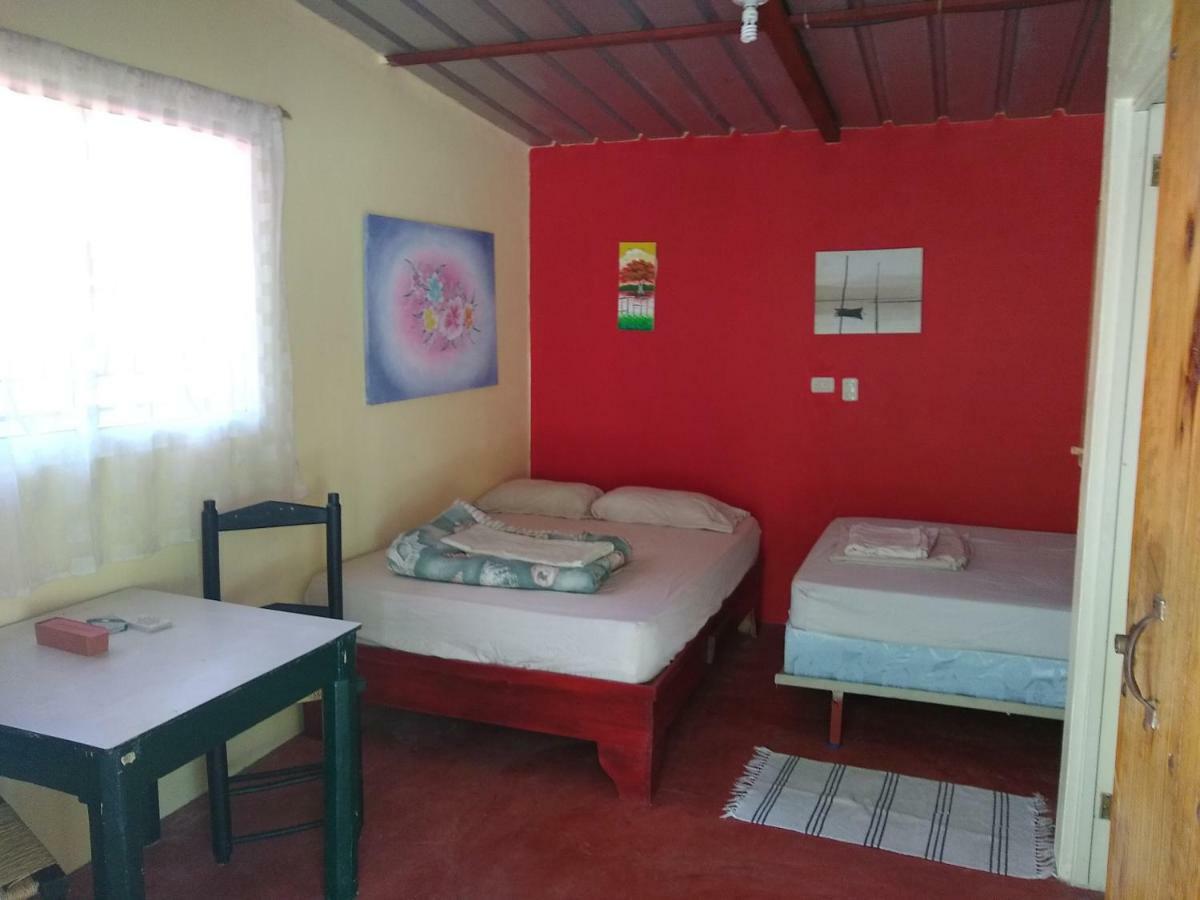 Conrado'S Guesthouse B&B Las Avispas Exteriér fotografie